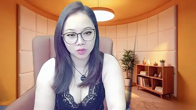 Giuliam online show from May 21, 2026, 6:04 pm