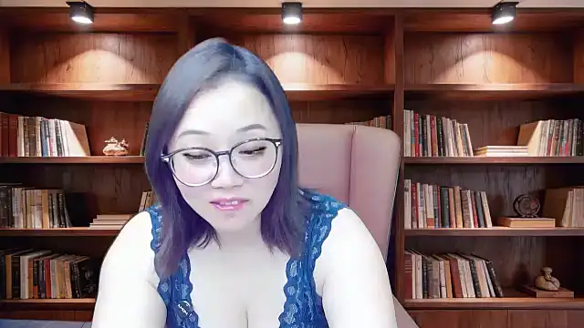 Giuliam online show from July 18, 2026, 2:21 pm