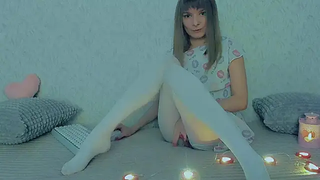 YourCaramel online show from February 16, 2025, 8:10 am