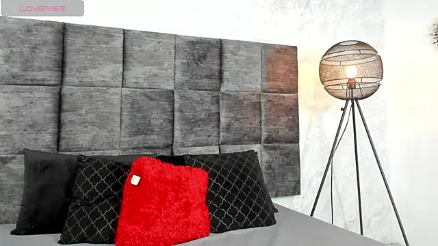 SusanRodriguez  online show from January 23, 2025, 7:40 pm