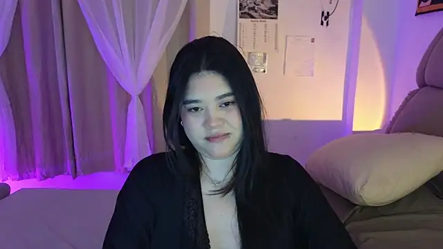 feluriana online show from April 25, 2026, 10:40 pm