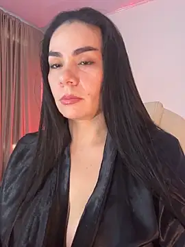 Snapshot of MeganDupont chatting on April 28, 2026, 1:38 pm MeganDupont online show from April 28, 2026, 1:38 pm