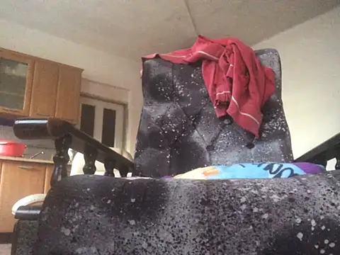 translove online show from March 9, 2025, 7:45 am