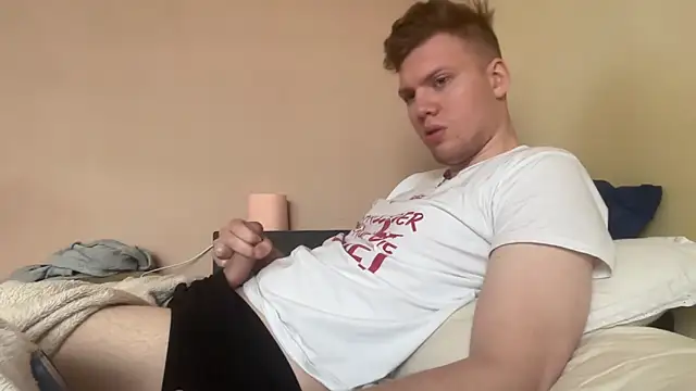 Snapshot of sexybooii6968 chatting on May 6, 2026, 7:57 am sexybooii6968 online show from May 6, 2026, 7:57 am