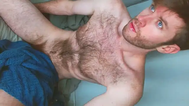 Snapshot of BlueEyedJason chatting on October 18, 2025, 10:43 pm BlueEyedJason online show from October 18, 2025, 10:43 pm