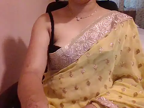 Pinky 4 online show from October 29, 2025, 2:36 am