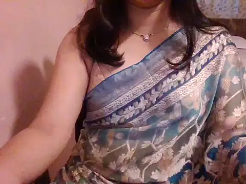 Pinky 4 online show from November 2, 2025, 2:03 am