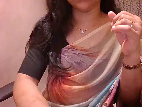 Snapshot of Pinky_4 chatting on June 3, 2026, 2:33 pm Pinky 4 online show from June 3, 2026, 2:33 pm