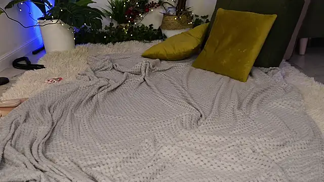 Snapshot of ScarletBlaze chatting on January 11, 2025, 9:15 pm ScarletBlaze online show from January 11, 2025, 9:15 pm