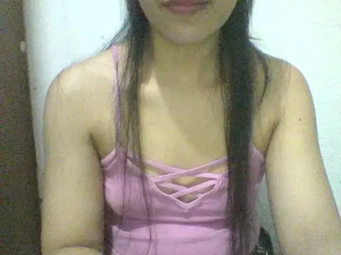 Snapshot of spankmybootyxxx chatting on February 13, 2026, 10:44 am spankmybootyxxx online show from February 13, 2026, 10:44 am