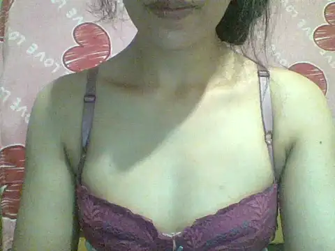Snapshot of spankmybootyxxx chatting on April 11, 2026, 12:15 am spankmybootyxxx online show from April 11, 2026, 12:15 am