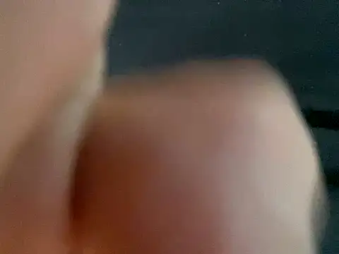 Snapshot of Xt33 chatting on October 10, 2025, 1:10 pm Xt33 online show from October 10, 2025, 1:10 pm