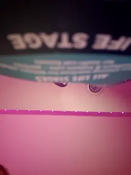 Snapshot of Cutegothcrybabyx chatting on December 18, 2025, 10:21 am Cutegothcrybabyx online show from December 18, 2025, 10:21 am