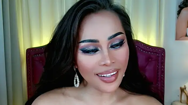 Snapshot of DreamLADYBOY chatting on June 22, 2026, 3:25 am DreamLADYBOY online show from June 22, 2026, 3:25 am