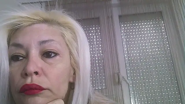 Snapshot of EvaaMina chatting on December 28, 2024, 8:26 am EvaaMina online show from December 28, 2024, 8:26 am