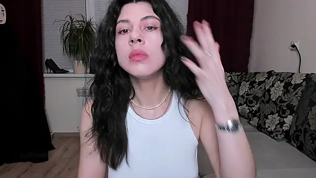 Snapshot of MolagAnna chatting on February 7, 2025, 6:56 pm MolagAnna online show from February 7, 2025, 6:56 pm