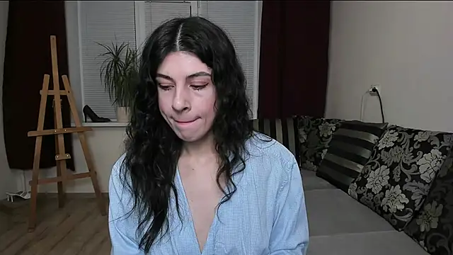 Snapshot of MolagAnna chatting on September 16, 2025, 7:48 pm MolagAnna online show from September 16, 2025, 7:48 pm