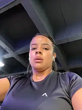 trianawhite online show from March 5, 2025, 6:34 pm