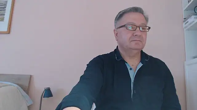 YOU6me online show from March 4, 2025, 12:01 pm