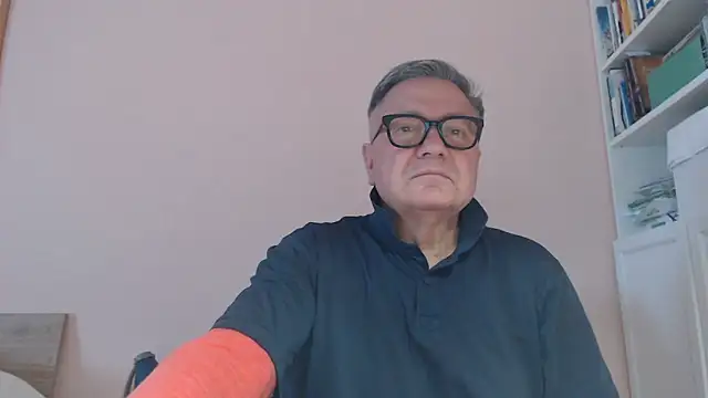 YOU6me online show from May 11, 2026, 3:29 pm