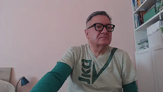 YOU6me online show from May 15, 2026, 7:48 am