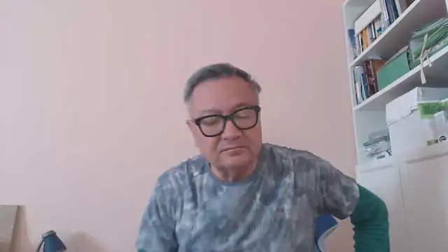 YOU6me online show from May 18, 2026, 7:47 am