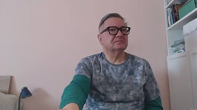 YOU6me online show from May 20, 2026, 6:41 am