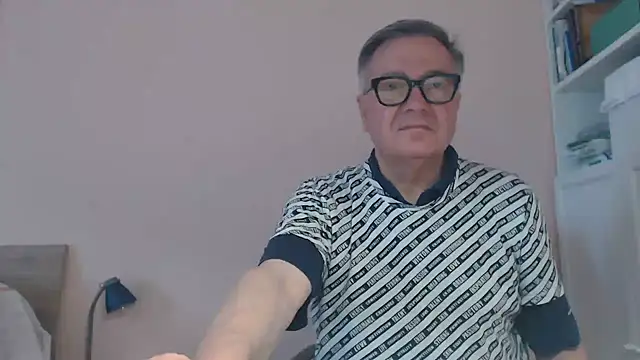 YOU6me online show from June 14, 2026, 4:42 pm