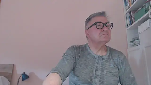 YOU6me online show from June 23, 2026, 6:33 am