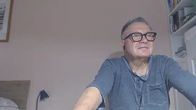 YOU6me online show from August 3, 2026, 9:04 am