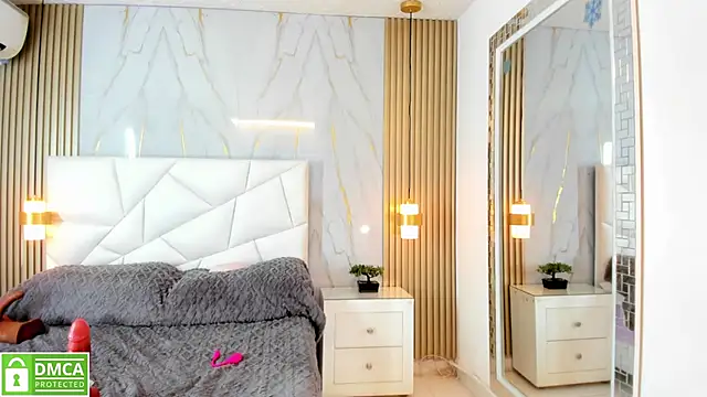 Snapshot of lissetlong69 chatting on February 3, 2025, 8:35 am lissetlong69 online show from February 3, 2025, 8:35 am