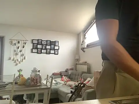 iamrafaelhot online show from March 14, 2026, 1:38 pm