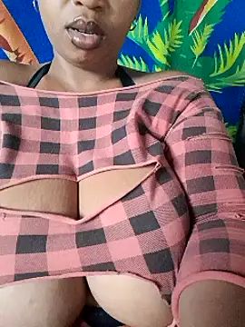 winterqueenx online show from February 20, 2025, 2:46 pm