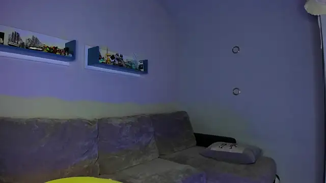 Snapshot of CassiaBlade1 chatting on December 3, 2024, 9:45 pm CassiaBlade1 online show from December 3, 2024, 9:45 pm