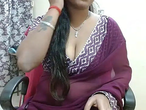 LovingPihu online show from April 9, 2026, 6:19 am