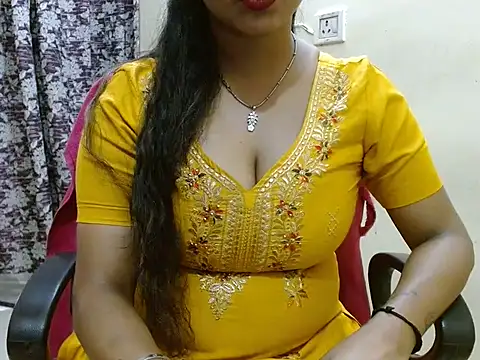 LovingPihu online show from April 22, 2026, 5:54 am