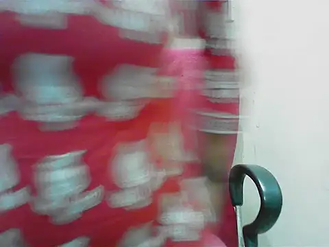 Snapshot of LovingPihu chatting on May 21, 2026, 5:58 am LovingPihu online show from May 21, 2026, 5:58 am