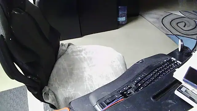 Snapshot of TrevorSteele chatting on September 13, 2025, 2:44 am TrevorSteele online show from September 13, 2025, 2:44 am