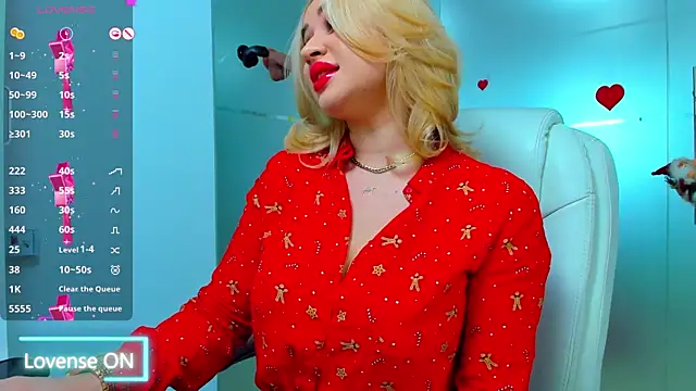 Snapshot of sassy_madeline chatting on December 26, 2024, 9:15 pm sassy madeline online show from December 26, 2024, 9:15 pm