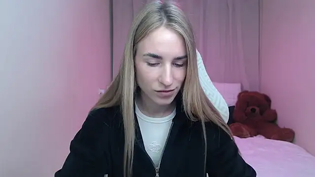 DeboraHorny online show from April 25, 2026, 6:27 am