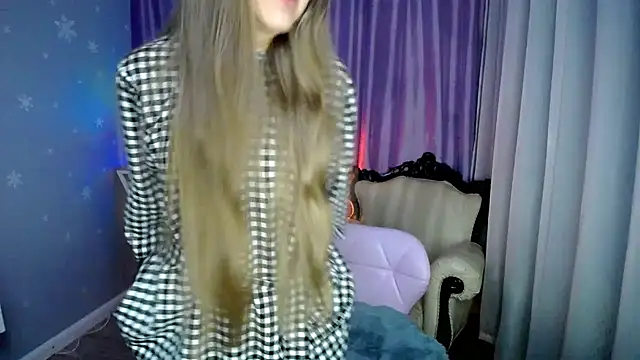 Snapshot of queen_a_n_i chatting on December 31, 2024, 2:58 pm queen a n i online show from December 31, 2024, 2:58 pm