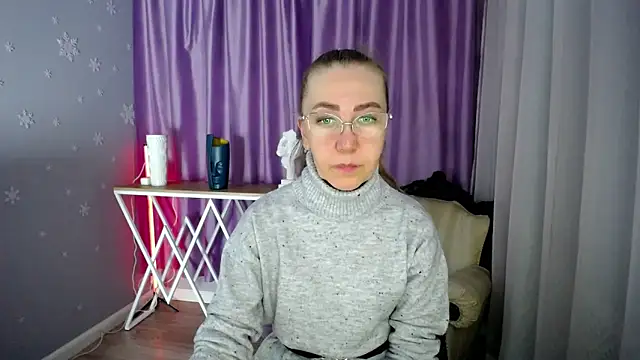 Snapshot of queen_a_n_i chatting on January 17, 2025, 7:41 am queen a n i online show from January 17, 2025, 7:41 am