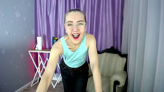 Snapshot of queen_a_n_i chatting on January 31, 2025, 11:56 am queen a n i online show from January 31, 2025, 11:56 am