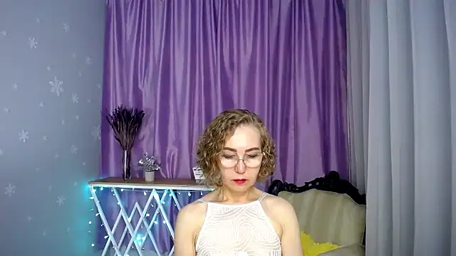 queen a n i online show from June 29, 2026, 10:15 am
