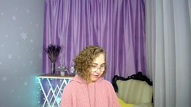 queen a n i online show from July 20, 2026, 5:55 am