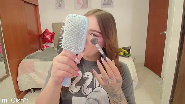 Snapshot of Miley_Baker chatting on January 24, 2025, 1:03 pm Miley Baker online show from January 24, 2025, 1:03 pm