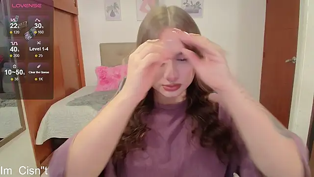 Snapshot of Miley_Baker chatting on February 18, 2025, 1:33 pm Miley Baker online show from February 18, 2025, 1:33 pm