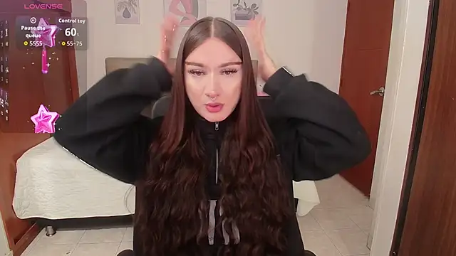 Snapshot of Miley_Baker chatting on October 18, 2025, 3:02 pm Miley Baker online show from October 18, 2025, 3:02 pm