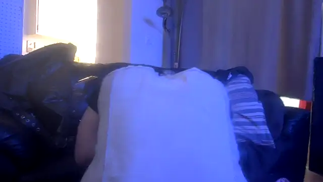 Snapshot of TheHellBilly chatting on February 12, 2026, 3:18 pm TheHellBilly online show from February 12, 2026, 3:18 pm