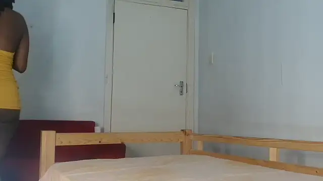 Snapshot of BlondQ2003 chatting on September 26, 2025, 9:24 am BlondQ2003 online show from September 26, 2025, 9:24 am